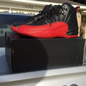 JORDAN 12 RETRO "FLU GAME”